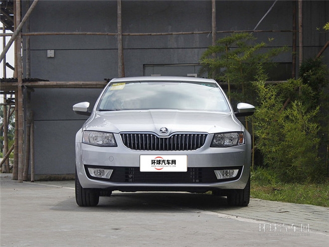 2015款 經典款 1.6L 手自一體 逸杰版