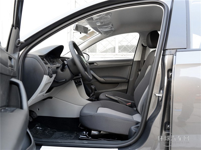 2015款 1.6L 手動樂選型