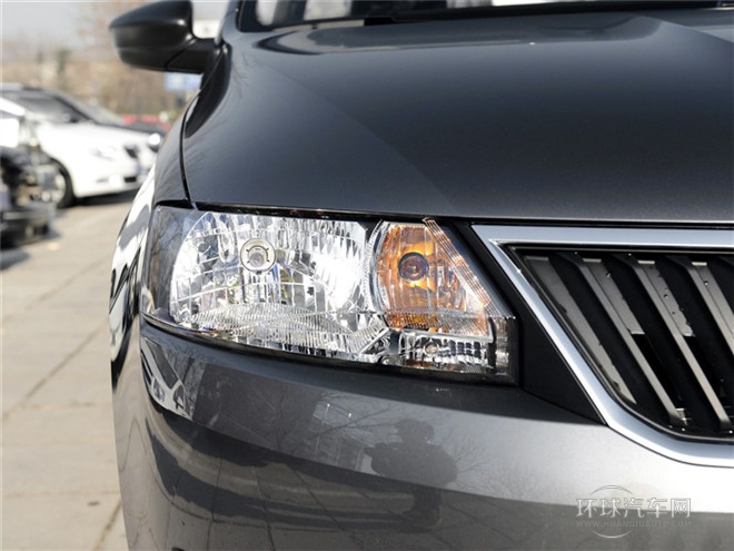 2015款 1.6L 手動樂選型