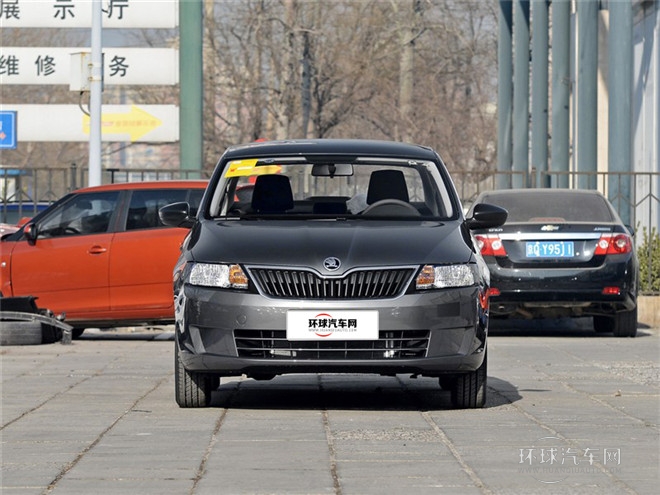 2015款 1.6L 手動樂選型