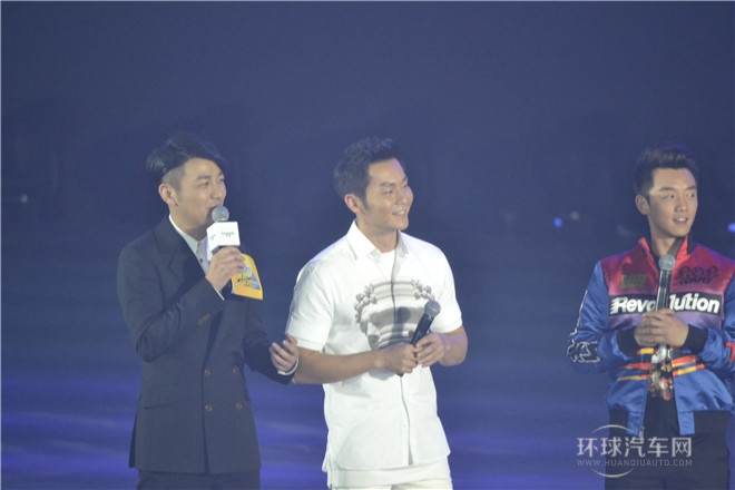 2015款 230TSI 手動(dòng)風(fēng)尚版