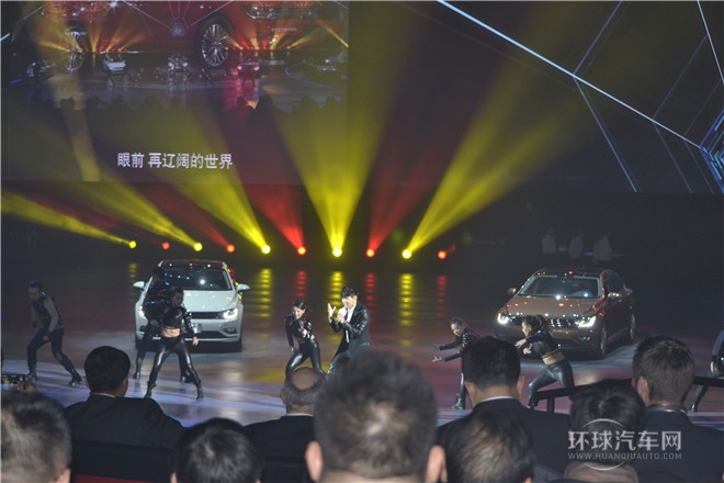 2015款 230TSI 手動風尚版