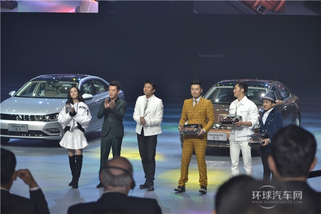 2015款 330TSI DSG豪華版