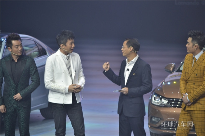 2015款 330TSI DSG豪華版