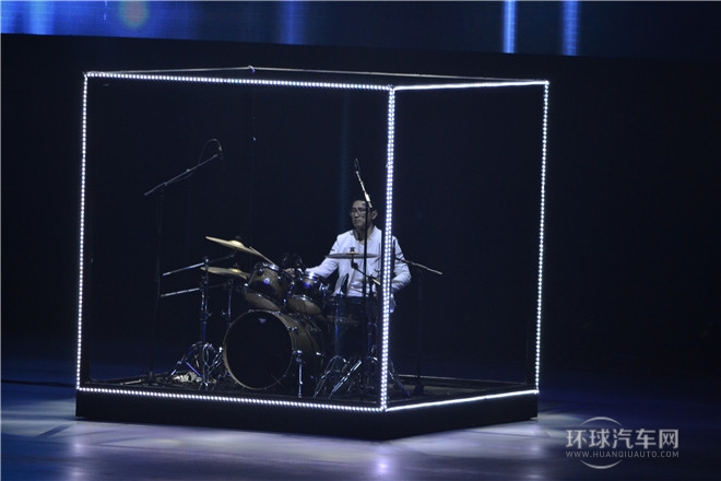 2015款 330TSI DSG豪華版