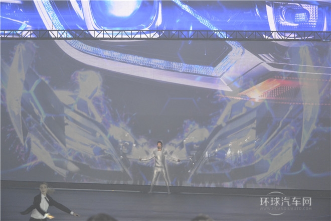 2015款 330TSI DSG舒適版