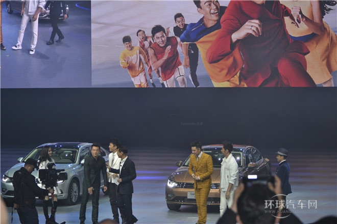 2015款 280TSI DSG豪華版