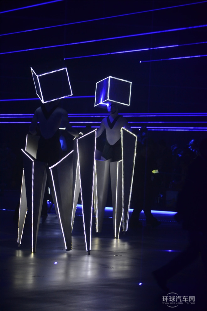 2015款 280TSI DSG豪華版