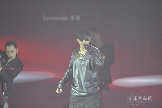 2015款 280TSI DSG舒適版