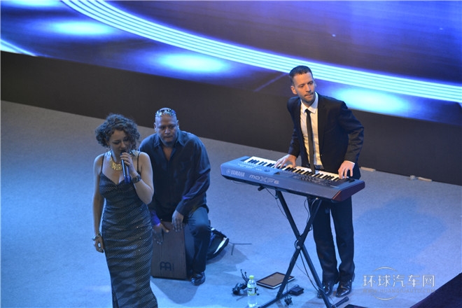 2015款 1.6L 手動樂享型