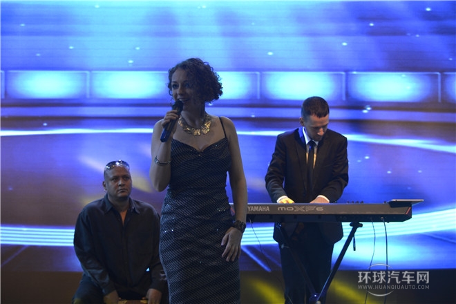 2015款 1.6L 自動舒享型