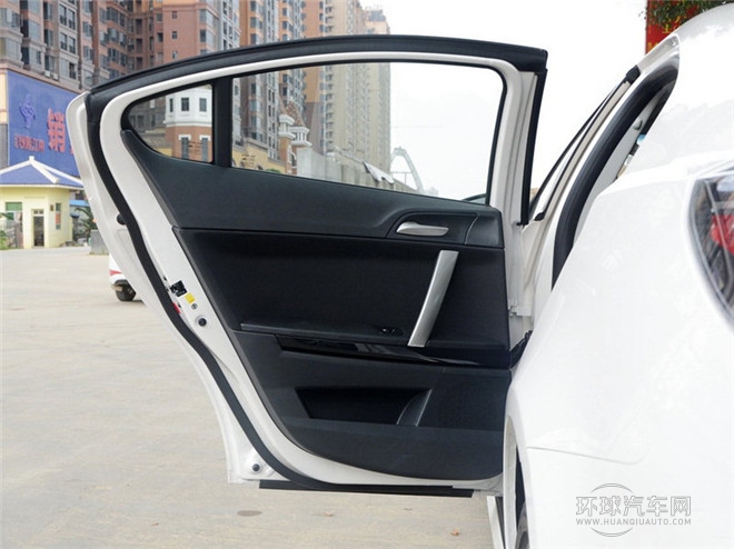 2013款 掀背 1.8L 手動舒適版