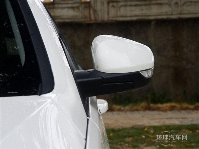 2013款 掀背 1.8L 手動舒適版