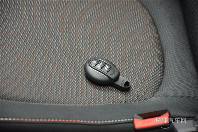 2015款 1.2T ONE 手動(dòng)