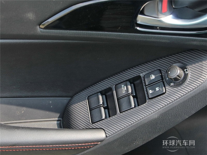 2014款 兩廂 1.5L 自動豪華型