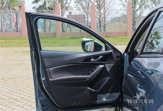 2014款 兩廂 1.5L 自動豪華型