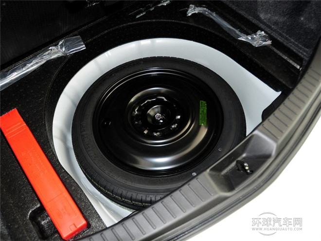 2015款 兩廂 2.0AT運動型