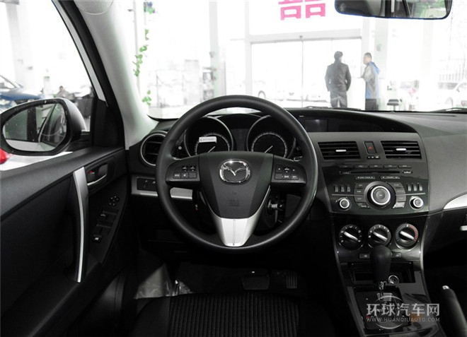 2015款 兩廂 2.0AT運動型