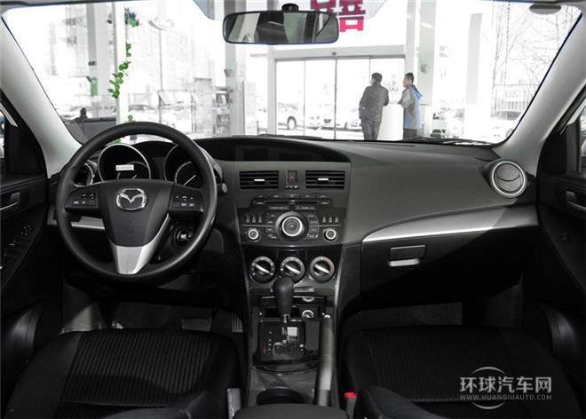 2015款 兩廂 2.0AT運動型