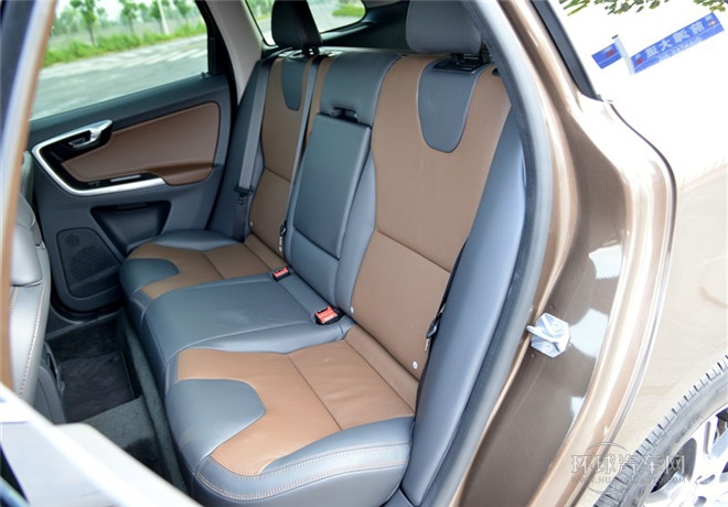 2015款 3.0T T6智雅版