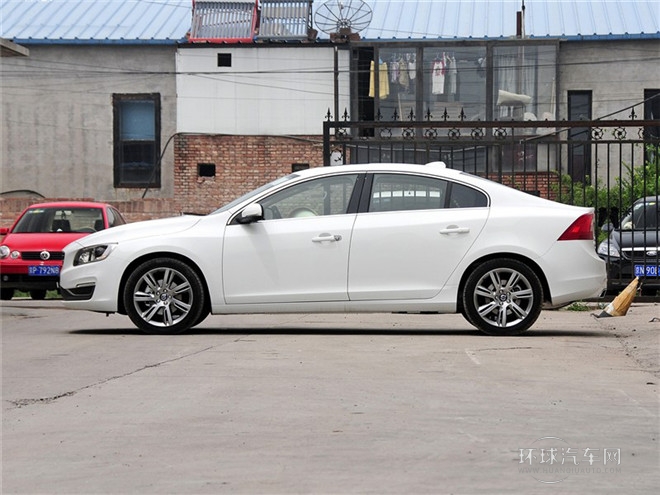 2015款 2.0T手自一體T5智行版