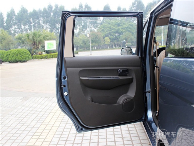 2014款 1.5LS 自動(dòng)豪華型L2B