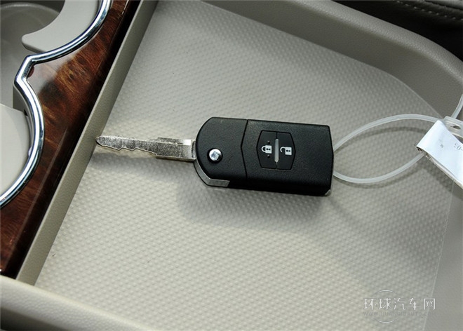 2015款 2.5L 領航版