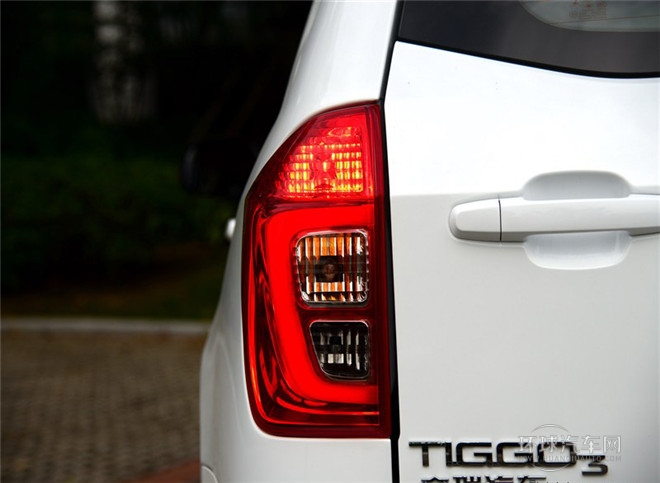 2014款?1.6L 魔力版 CVT風尚版