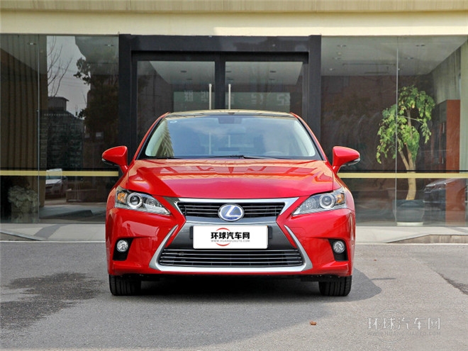 2014款 200h 1.8L 自動(dòng) 領(lǐng)先版（雙色）