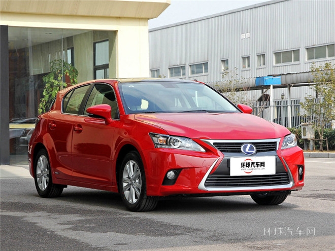 2014款 200h 1.8L 自動(dòng) 領(lǐng)先版（雙色）