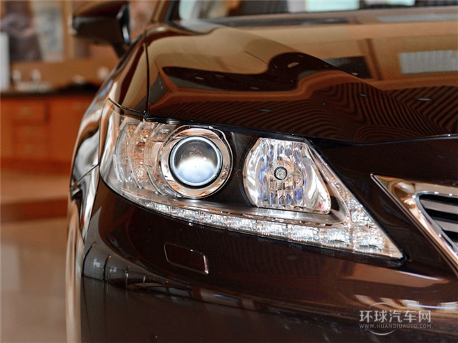 2014款 300h 豪華版