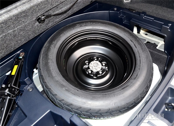 2015款 200 前驅 鋒行版