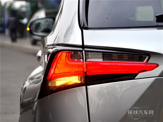 2015款 200 前驅 鋒行版