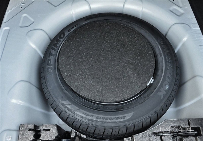 2015款 2.0L 豪華導航版