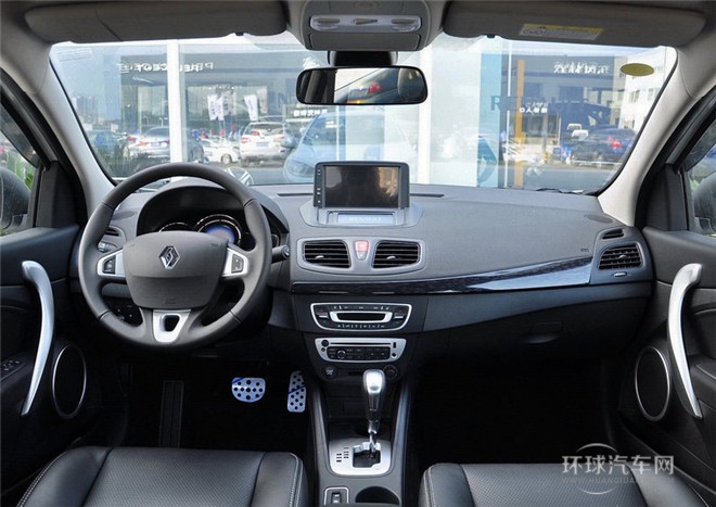 2015款 2.0L 豪華導航版