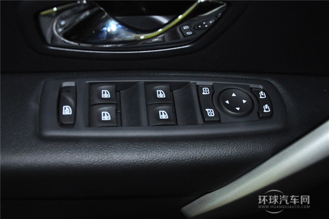 2015款 2.0L 標(biāo)準(zhǔn)版