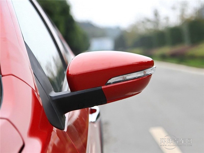 2014款 1.5L 手動精英型