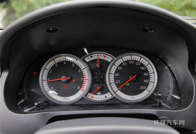 2014款 三廂 1.5L 自動(dòng)夢(mèng)想型