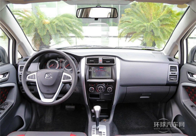 2014款 三廂 1.5L 自動夢想型