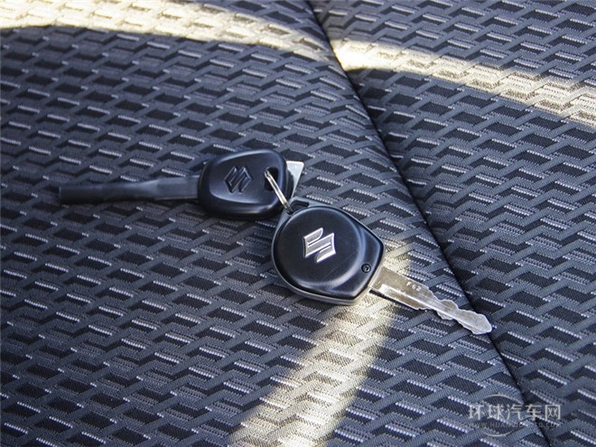 2015款 1.3 MT JLX導(dǎo)航版