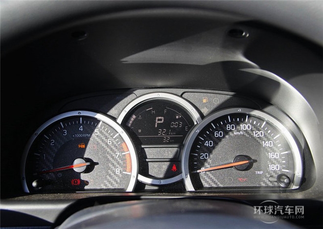 2015款 1.3 MT JLX導(dǎo)航版