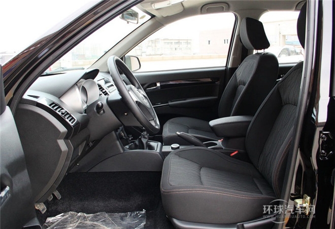 2014款 探索版 2.0T 柴油4X2超豪華型