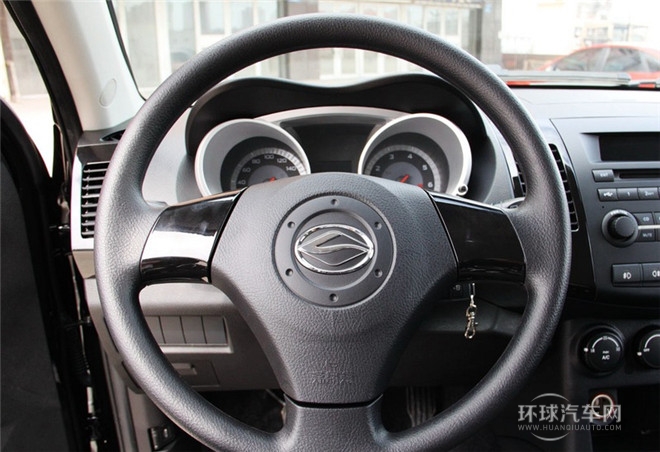 2014款 探索版 2.0T 柴油4X2超豪華型