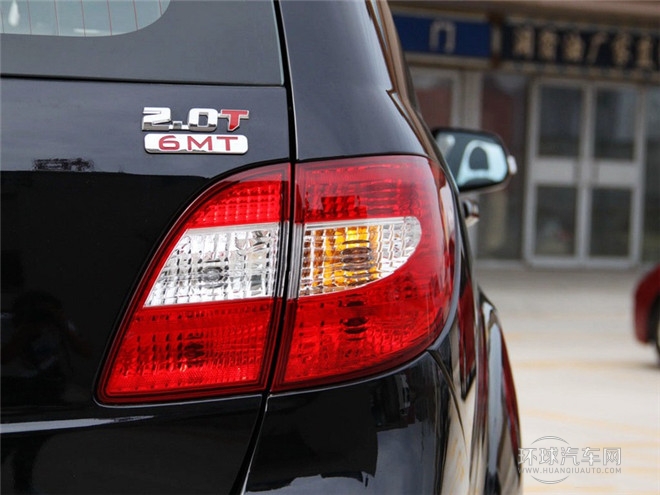 2014款 探索版 2.0T 柴油4X2超豪華型