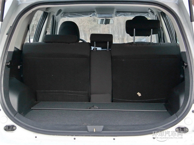 2014款 探索版 2.0T 柴油4X2豪華型