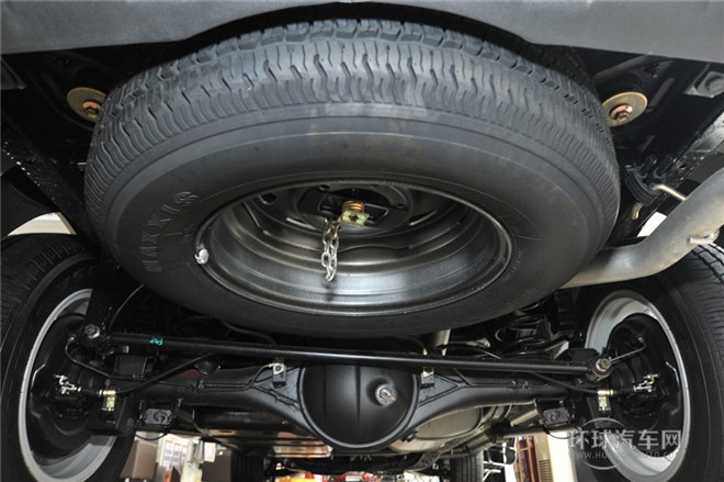 2014款 探索版 2.0T 柴油4X4超豪華型