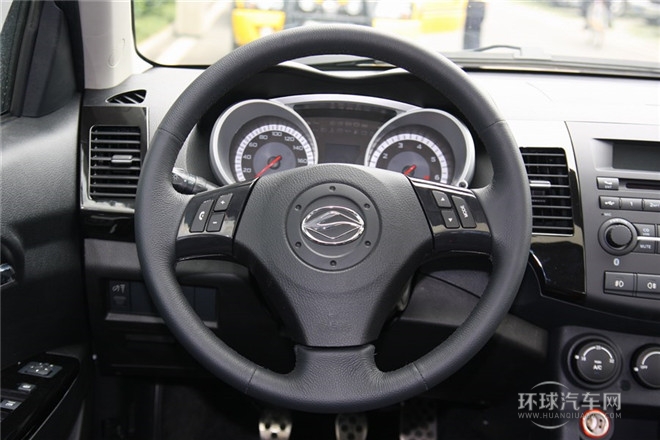 2014款 探索版 2.0T 汽油4x2超豪華型