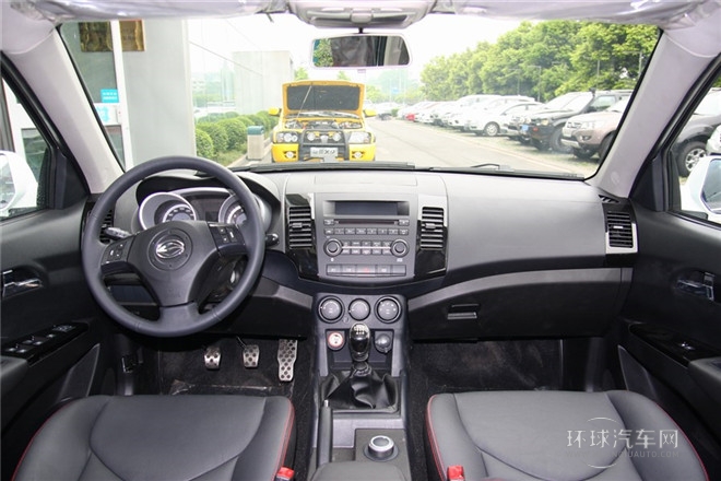2014款 探索版 2.0T 汽油4x2超豪華型