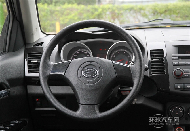 2014款 探索版 2.0T 汽油4x2豪華型