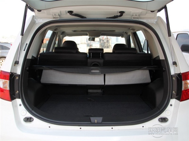 2014款 探索版 2.0T 汽油4x4豪華型